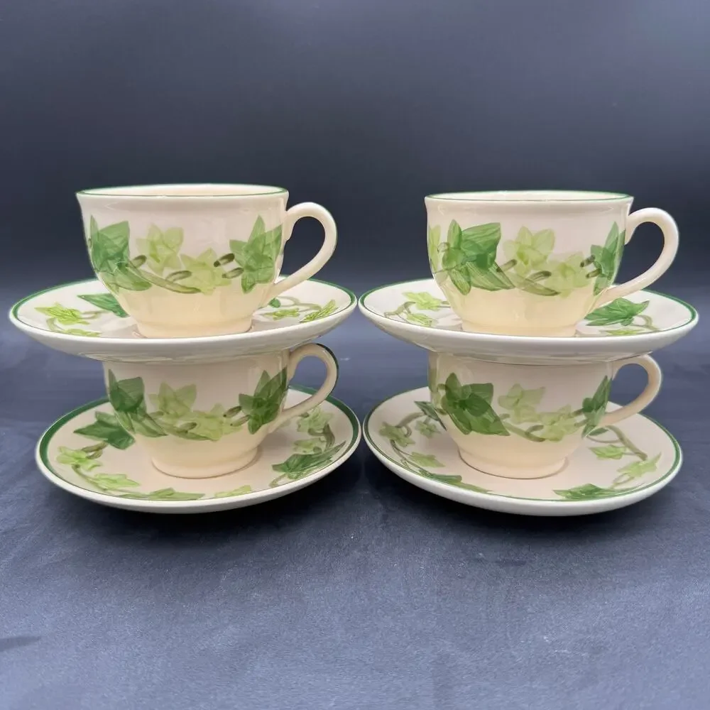 Vintage Franciscan Ivy USA Dinnerware  Cups & Saucers Set of 4 (8 pcs)